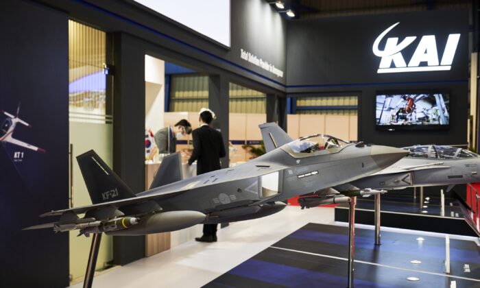 A Korean KF-21 fighter aircraft model on display at the Singapore Airshow, held at the Changi Exhibition Centre in Singapore, on Feb. 15, 2022. (Lauryn Ishak/Bloomberg via Getty Images)