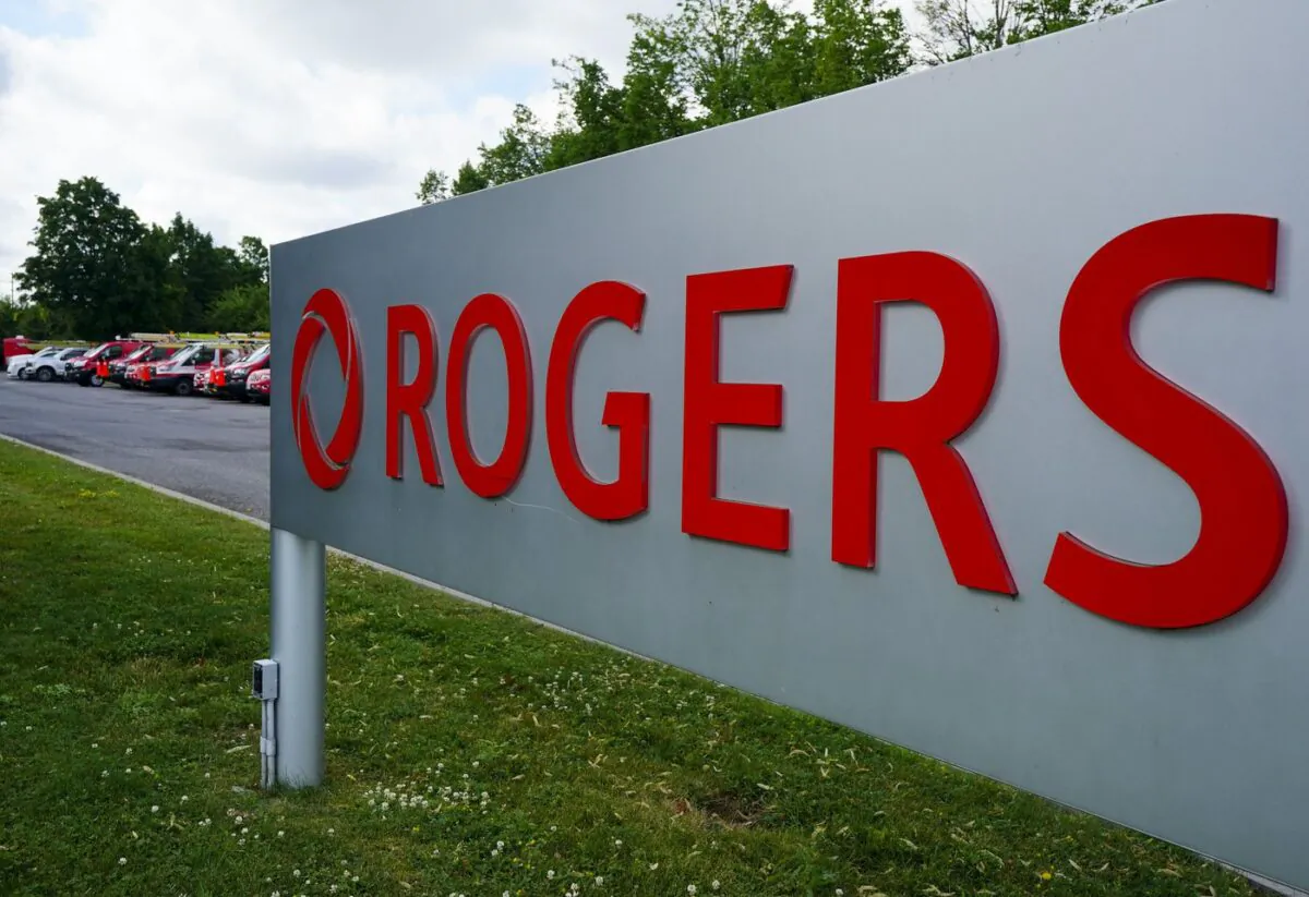 Rogers Communications Inc. signage is pictured in Ottawa on July 12, 2022. (The Canadian Press/Sean Kilpatrick)