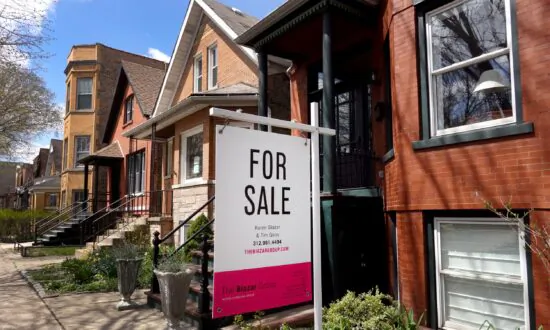Mortgage Rates Drop to 2-Month Low Sending Demand Up