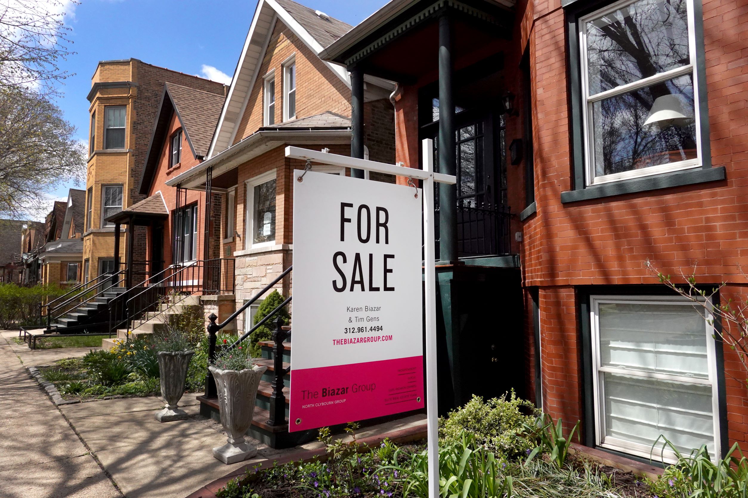 Inflation Continues to Affect the Housing Market - Vimarsana News
