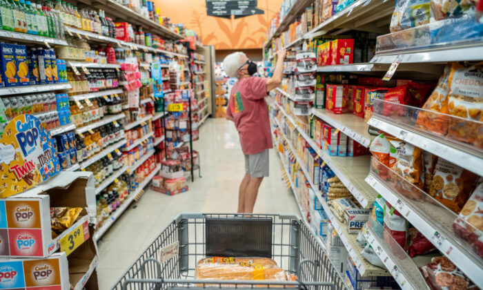 A customer shops in a Kroger grocery store in Houston, Texas on July 15, 2022. (Brandon Bell/Getty Images)