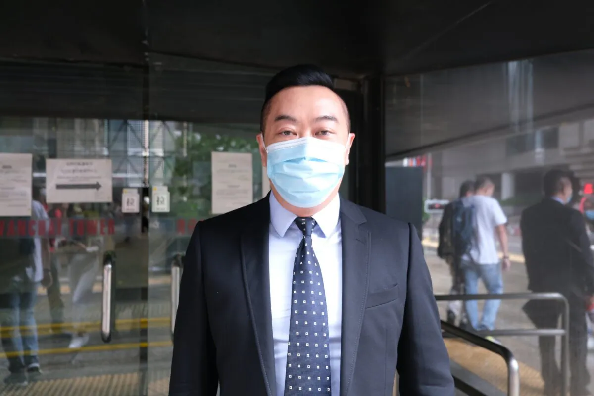 Photo of Assistant District Commander and Superintendent Chan Hoi-gong of the Shatin Police District, who has been suspended from duty. He is known as a social media Key Opinion Leader, "KOL of the Police Force." (courtesy of Flickr)