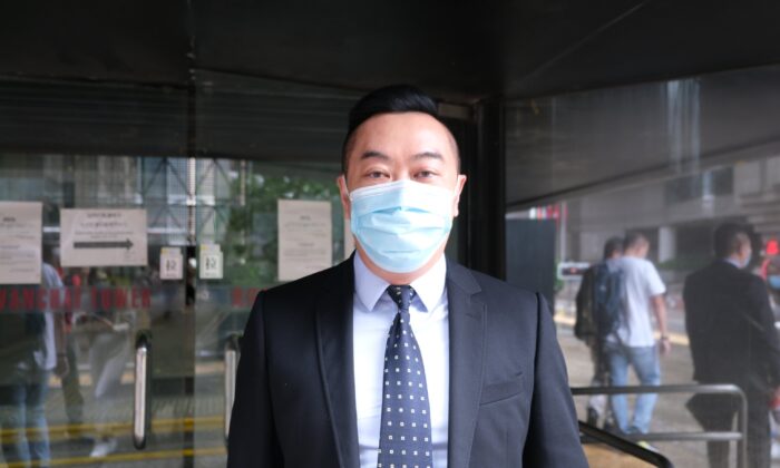 Photo of Assistant District Commander and Superintendent Chan Hoi-gong of the Shatin Police District, who has been suspended from duty. He is known as a social media Key Opinion Leader, "KOL of the Police Force." (courtesy of Flickr)
