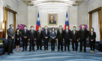Japan Discusses Preparations for Conflict in a Rare Visit to Taiwan