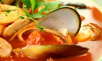 Mussels in Garlic Tomato Broth
