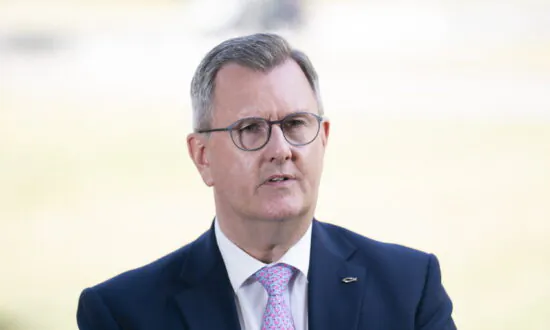 DUP Unlikely to Accept UK Government Offer to Restore Northern Ireland Power-Sharing by Christmas