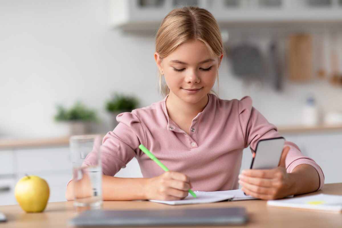 There are inventive ways of giving children opportunities to learn and practice budgeting while young. (Prostock-studio/Shutterstock)