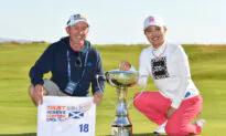 Ayaka Furue Shoots 62 to Win Women’s Scottish Open for 1st LPGA Win