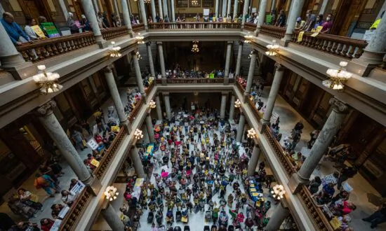 Indiana State Senate Approves Bill That Bans Most Abortions