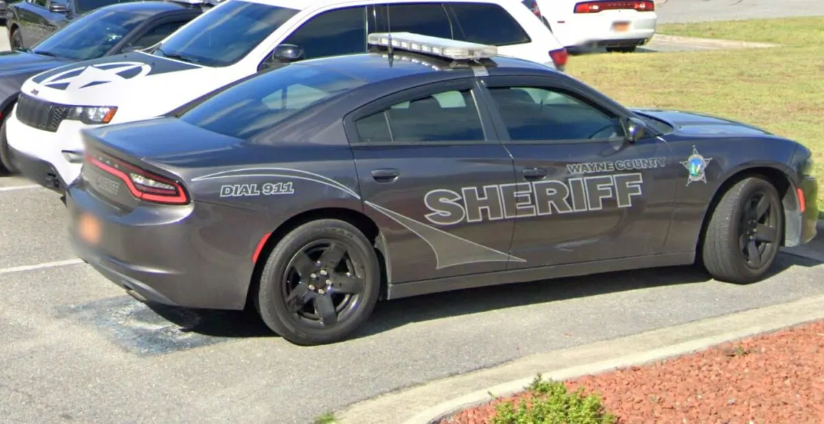 A Wayne County Sheriff car near a Sheriff office in Goldsboro, N.C., in June 2022. (Google Maps/Screenshot via The Epoch Times)