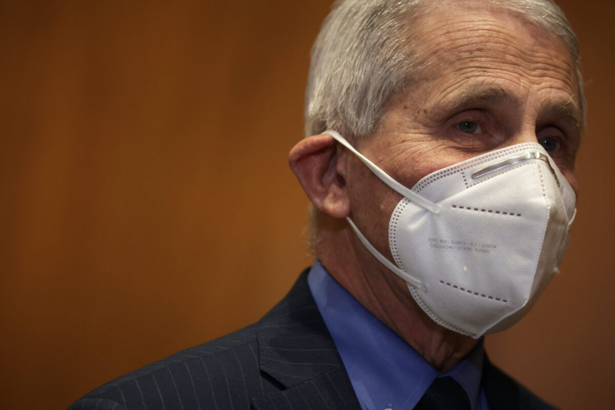 Fauci Decries COVID-19 'Distruths,' Claims Vaccines Don't Kill People