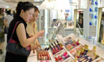 Japanese Cosmetics Firm to Liquidate Shanghai Subsidiary on Weak Consumer Demand