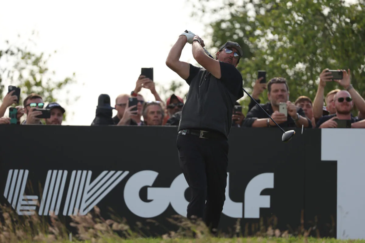 ST ALBANS, ENGLAND - JUNE 11: Phil Mickelson of the United States tees off on the 16th hole during day three of the LIV Golf Invitational at The Centurion Club on June 11, 2022 in St Albans, England. (Photo by Matthew Lewis/Getty Images)