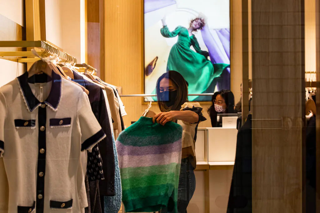 People shop at Emporium in Melbourne, Australia, on Dec. 26, 2021. (Diego Fedele/Getty Images)