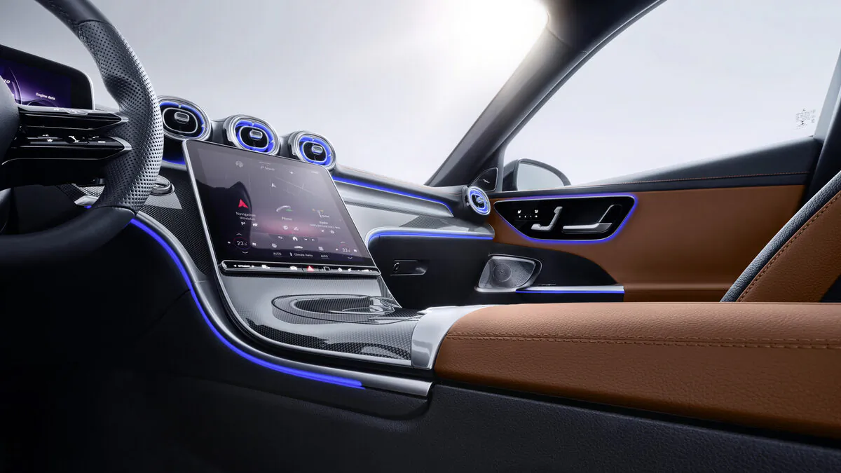 The Mercedes-Benz infotainment control touchscreen. (Courtesy of Mercedes-Benz)