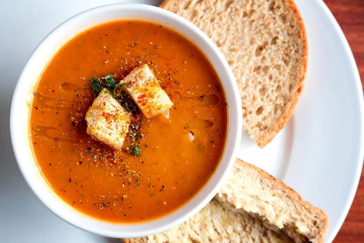 Gazpacho (Rixipix / iStock / Getty Images Plus)
