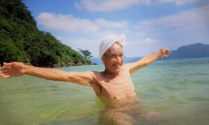 87-Year-Old ‘Japanese Castaway’ Lives on Desert Island for 29 Years Until Forced to Come Home Due to Age
