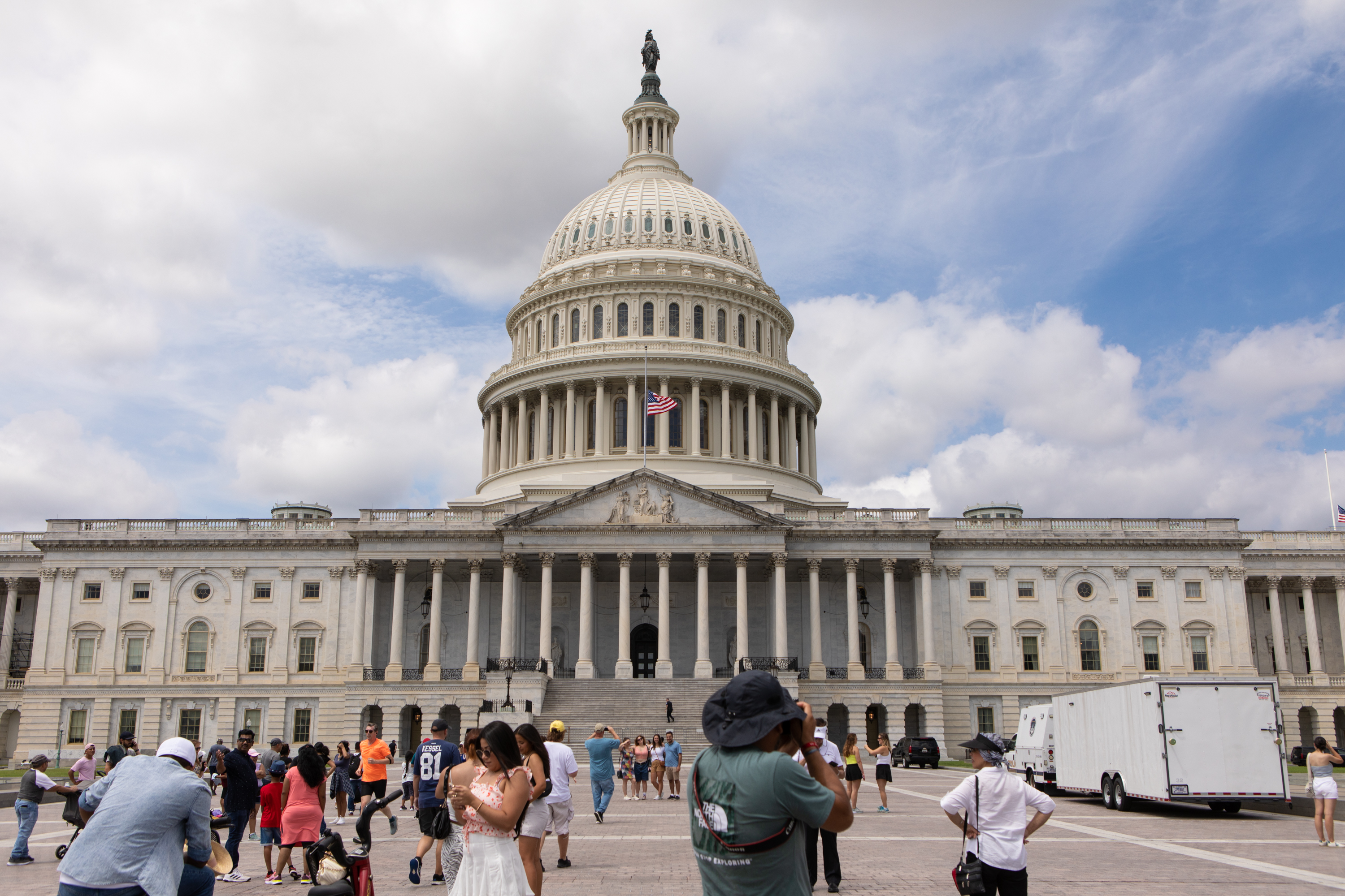 Democrats Trip Up on Climate - Vimarsana News