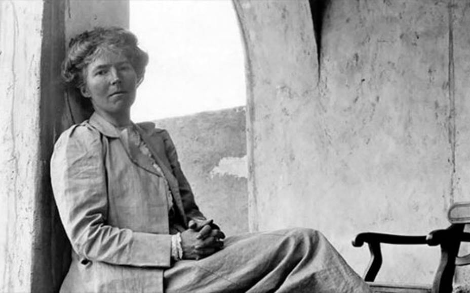 Gertrude Bell in an undated photo. (Public Domain)