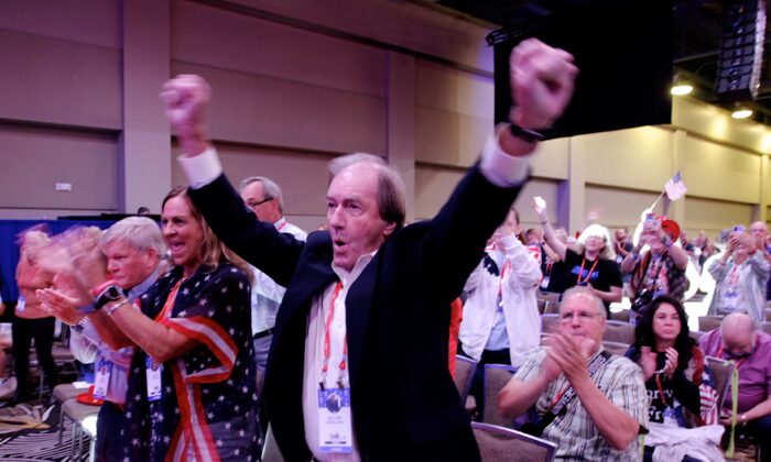 Bill Vreeland of Ohio reacts to a speaker CPAC Dallas at the Hilton Anatole in Dallas August 5, 2022. (Bobby Sanchez for The Epoch Times) 