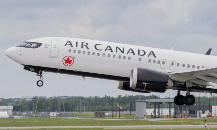 An Air Canada jet takes off from Trudeau Airport in Montreal, June 30, 2022. (The Canadian Press/Graham Hughes)