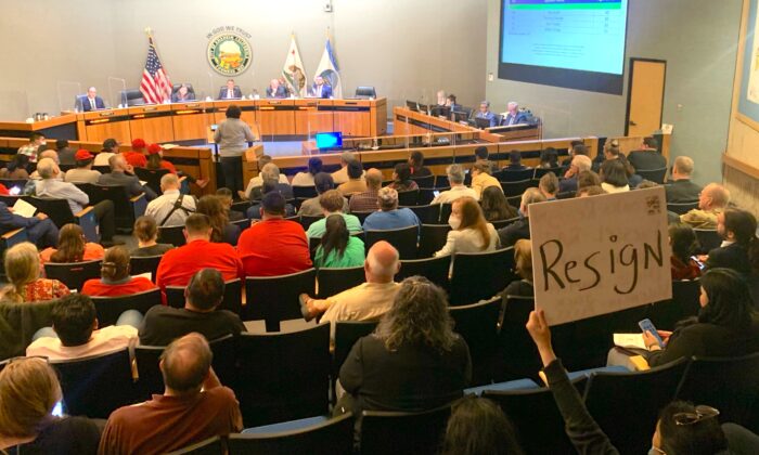 Members of the public partake in public comment during an Anaheim City Council meeting in Anaheim, Calif., on May 24, 2022. (John Fredricks/The Epoch Times)