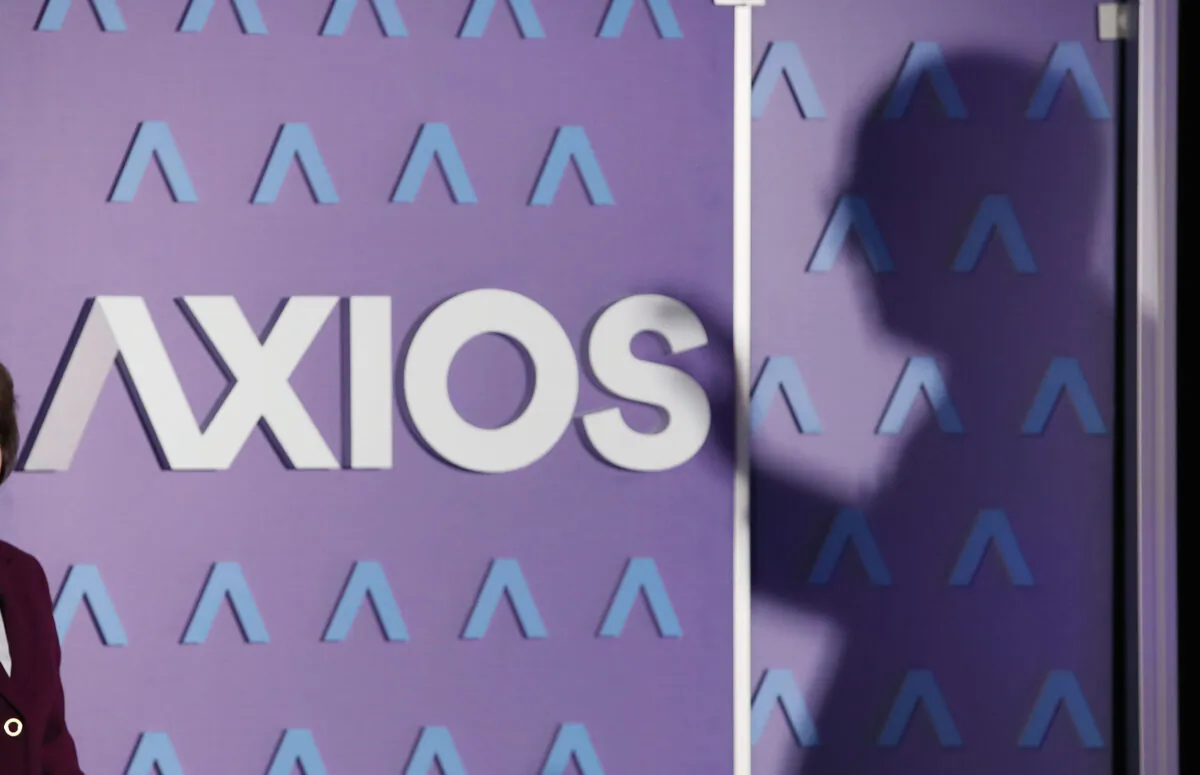 Axios logo in Washington, D.C., on Jan. 31, 2018. (Mark Wilson/Getty Images)