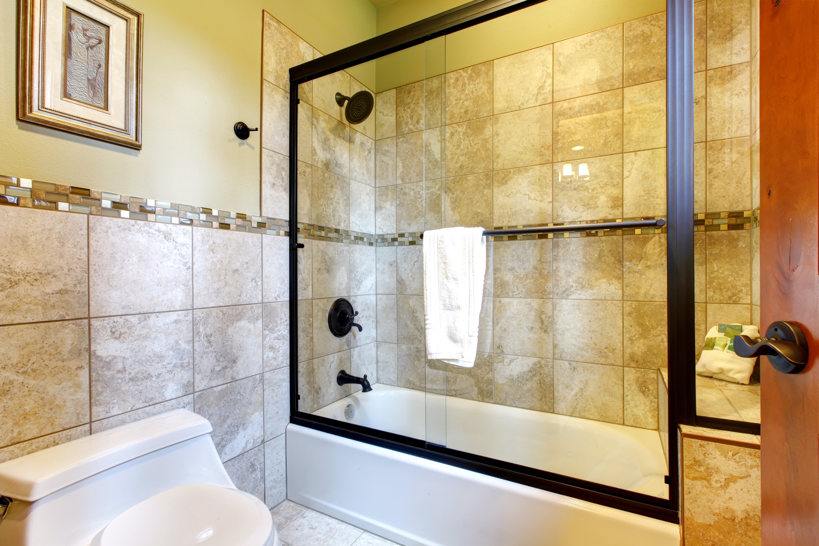 Install a Bathtub Door - Vimarsana News