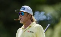 Miguel Angel Jimenez Keeps Clean Card to Win Boeing Classic
