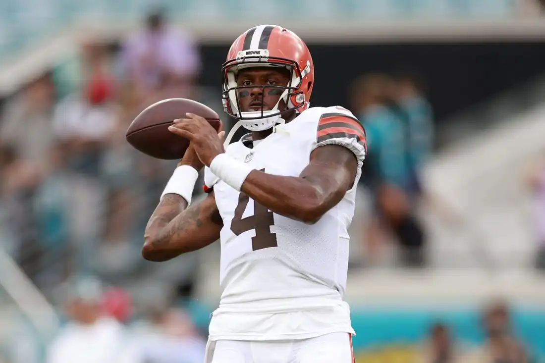 Cleveland Browns quarterback Deshaun Watson (4) warms up before a preseason NFL scrimmage game at TIAA Bank Field in Jacksonville, on Aug. 12, 2022. (Corey Perrine/Florida Times-Union via Field Level Media)