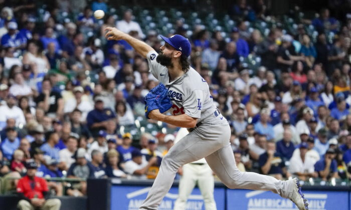 Los Angeles Dodgers starting pitcher Tony Gonsolin throws during the first inning of a baseball game against the Milwaukee Brewers in Milwaukee on Aug. 17, 2022. (Morry Gash/AP Photo)