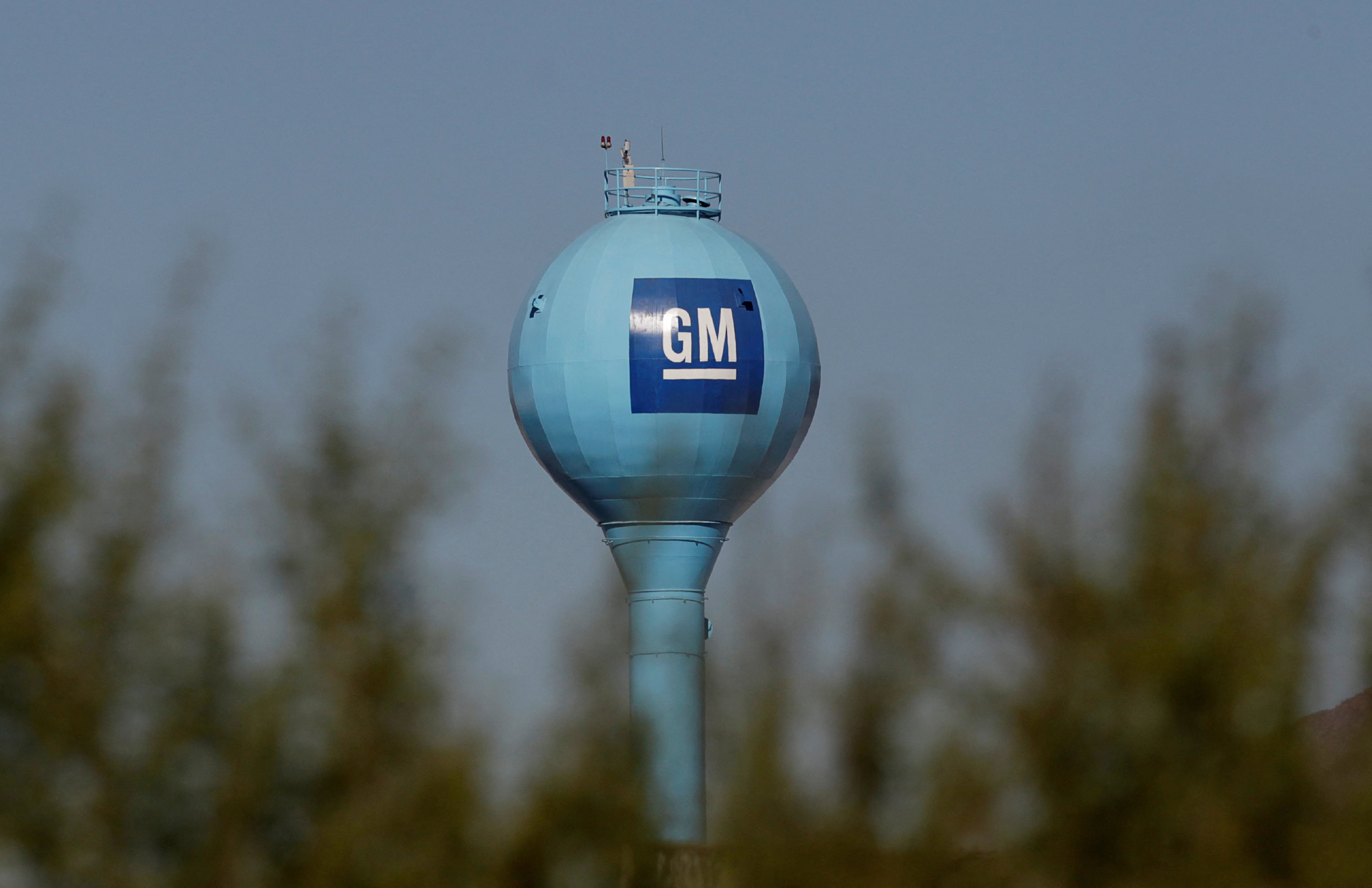 GM Doubles Miles Open to Its Super Cruise Technology - Vimarsana News