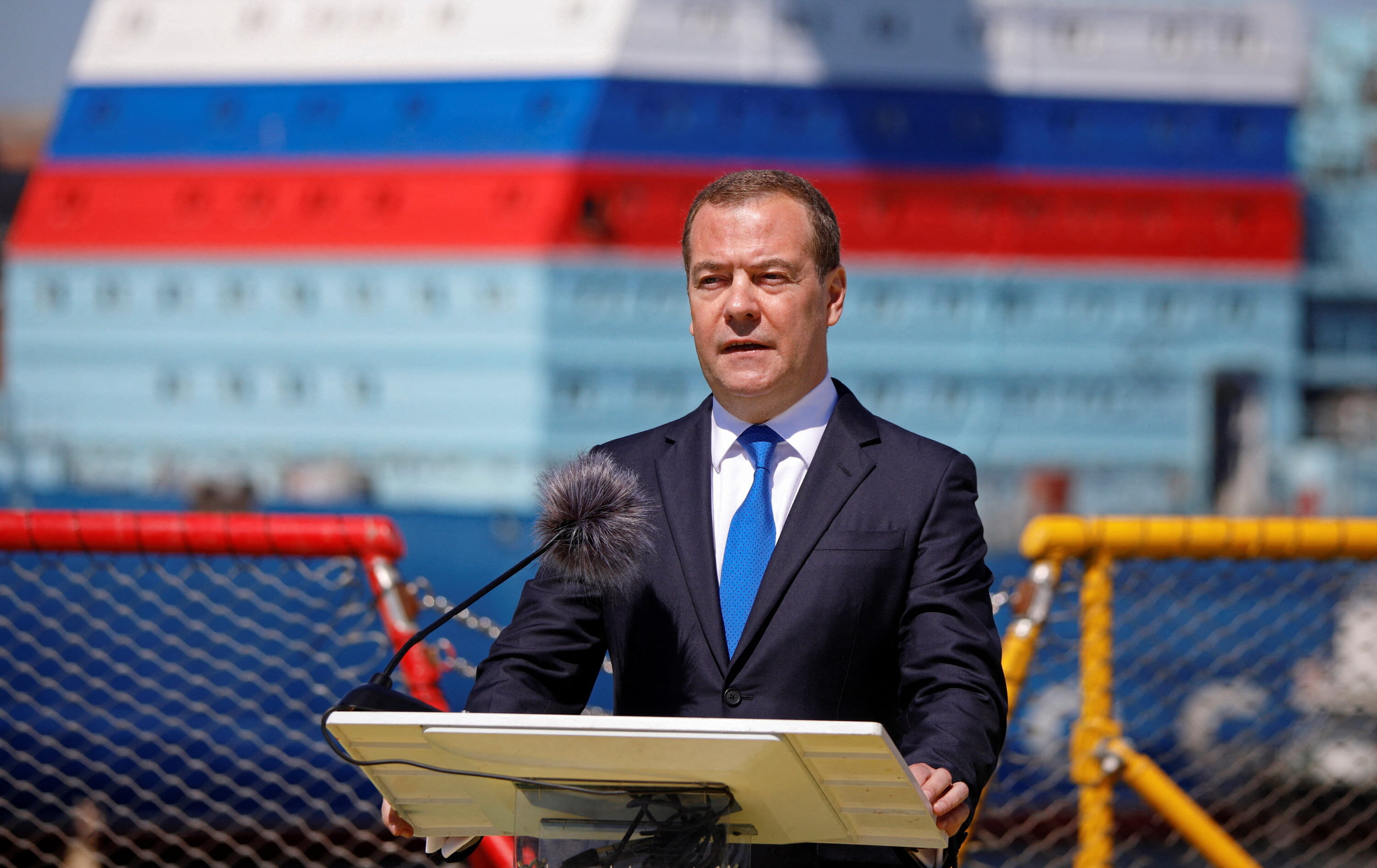 Medvedev Raises Spectre of Russian Nuclear Strike on Ukraine - Vimarsana News