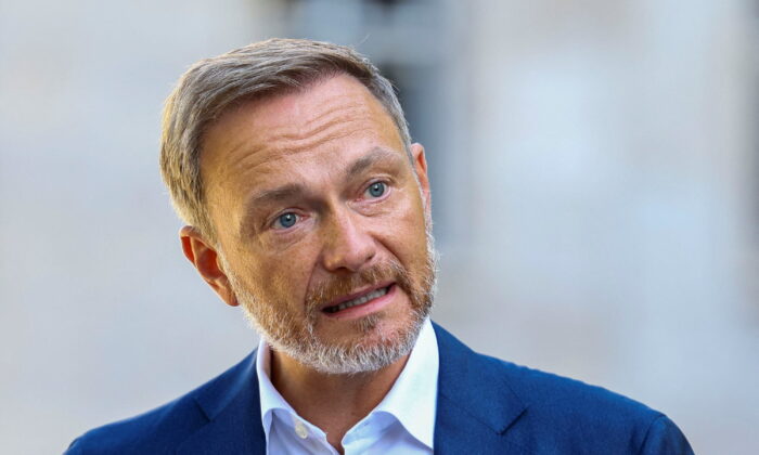 Finance Minister Christian Lindner attends a news conference to present key points of planned legislation to offset high inflation in Berlin, Germany, on Aug. 10, 2022. (Lisi Niesner/Reuters)