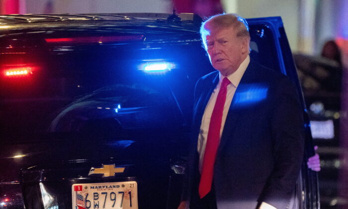 Donald Trump arrives at Trump Tower the day after FBI agents raided his Mar-a-Lago Palm Beach home, in New York on Aug. 9, 2022. (David 'Dee' Delgado/Reuters)