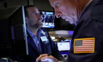 Recession Drum Beats Louder as Leading Economic Index Falls for 5th Month Straight