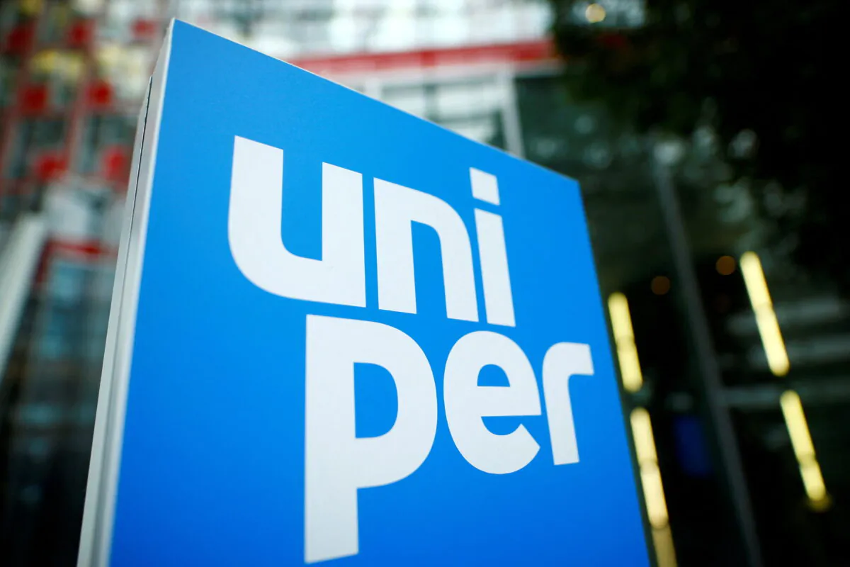 The logo of German energy utility company Uniper SE in the company's headquarters in Duesseldorf, Germany on March 10, 2020. (Schmuelgen/Reuters)