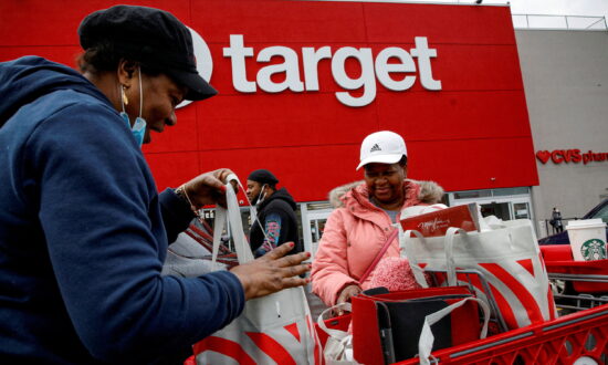 Target Profit Crumbles as Inflation-Weary Consumers Shun Discretionary Spending