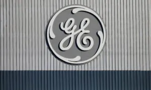 GE Completes Split Into Three Companies ; Tesla Reports Fall In Quarterly Deliveries | Business Matters Broadcast (April 2)