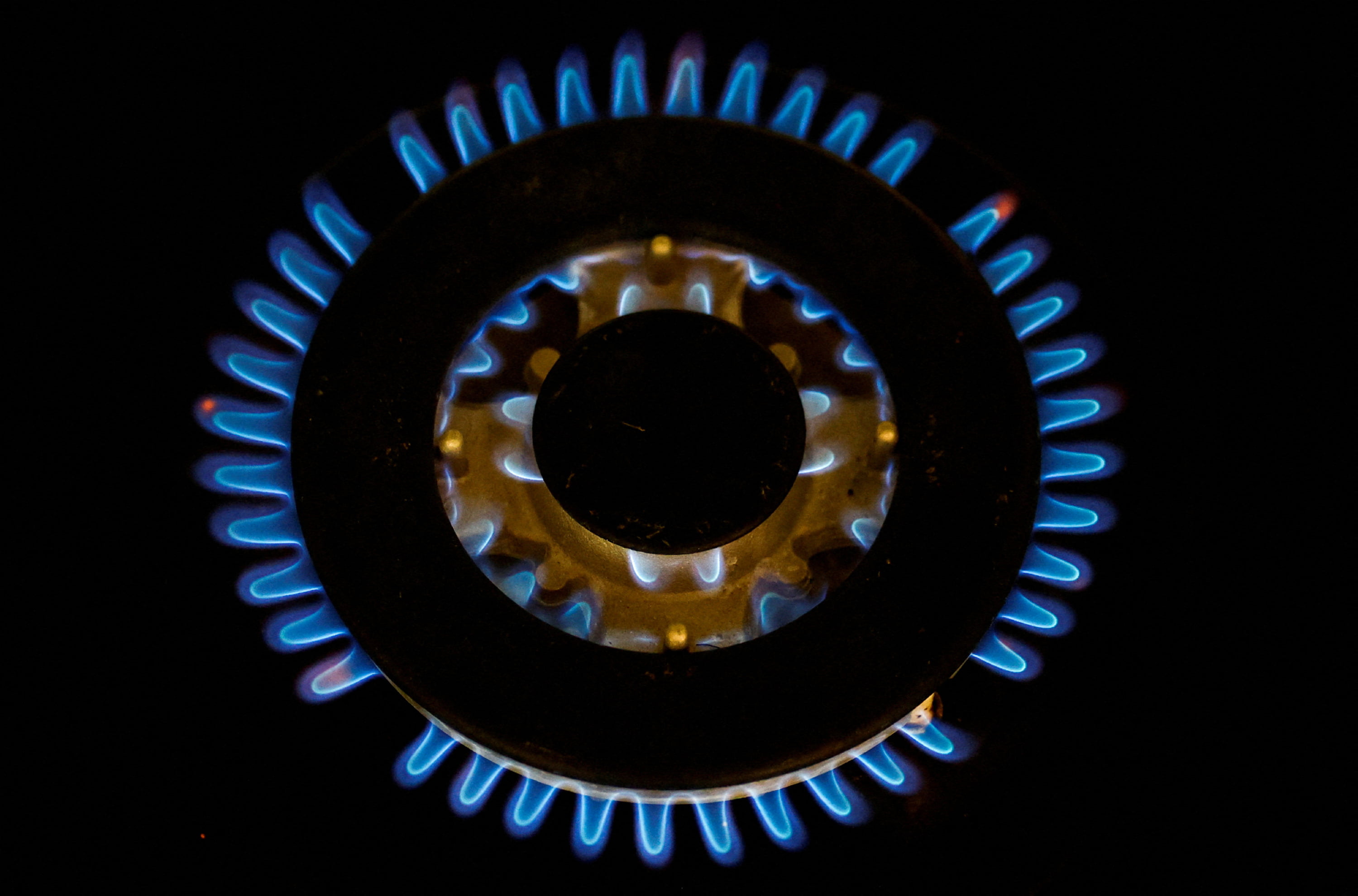 Analysis: 'New Shock' for European Markets as Gas Price Spike Fuels Inflation Fears - Vimarsana News