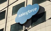 Salesforce Cuts Forecast on Lower IT Spending, Forex Hit