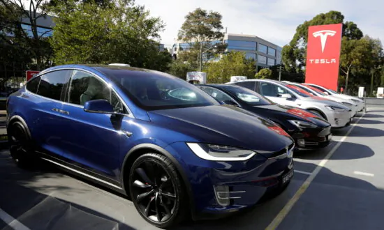 Tesla Shares Close Lower After 3–1 Stock Split