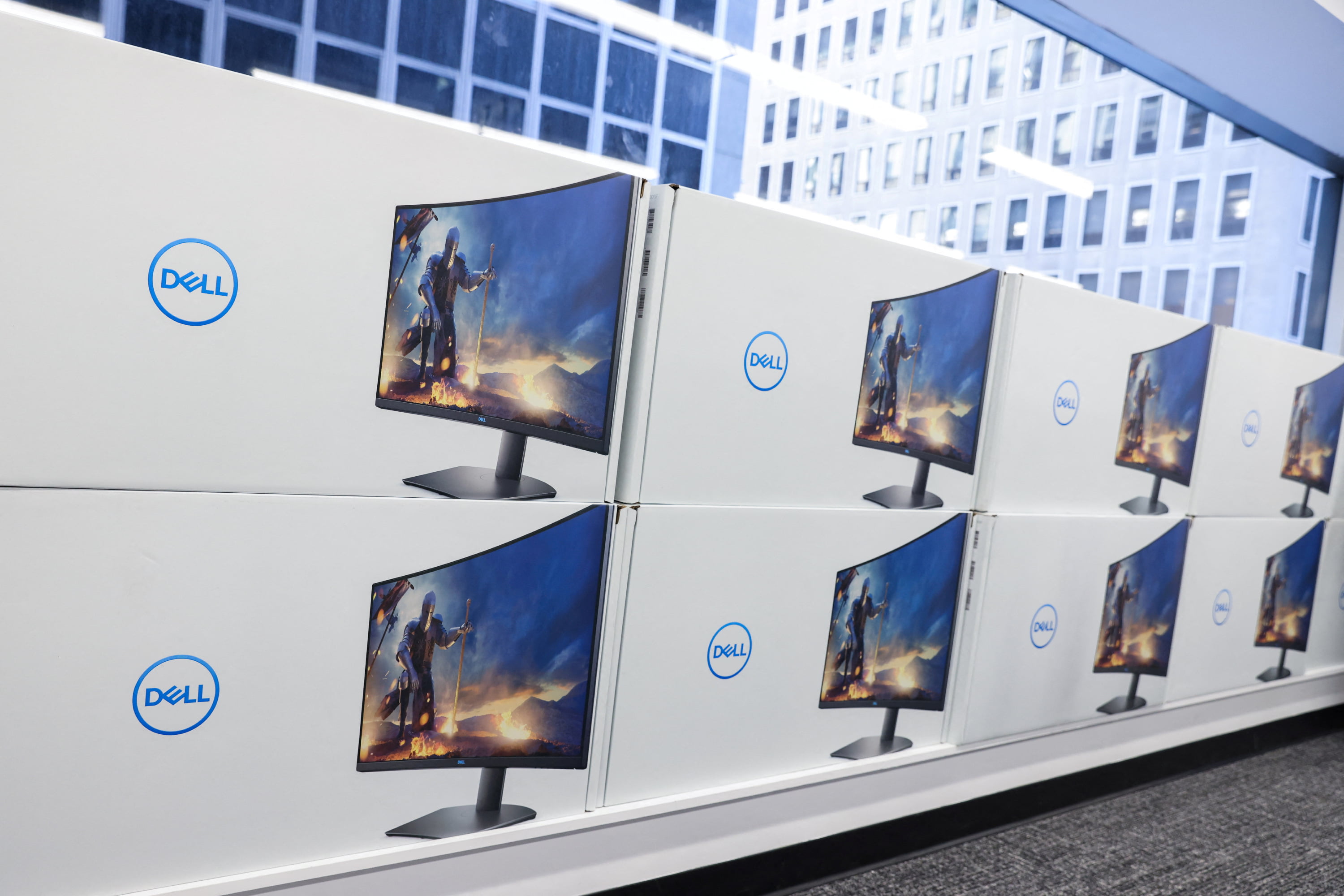 Dell Fans Slowdown Fears With Weak Revenue Forecast - Vimarsana News