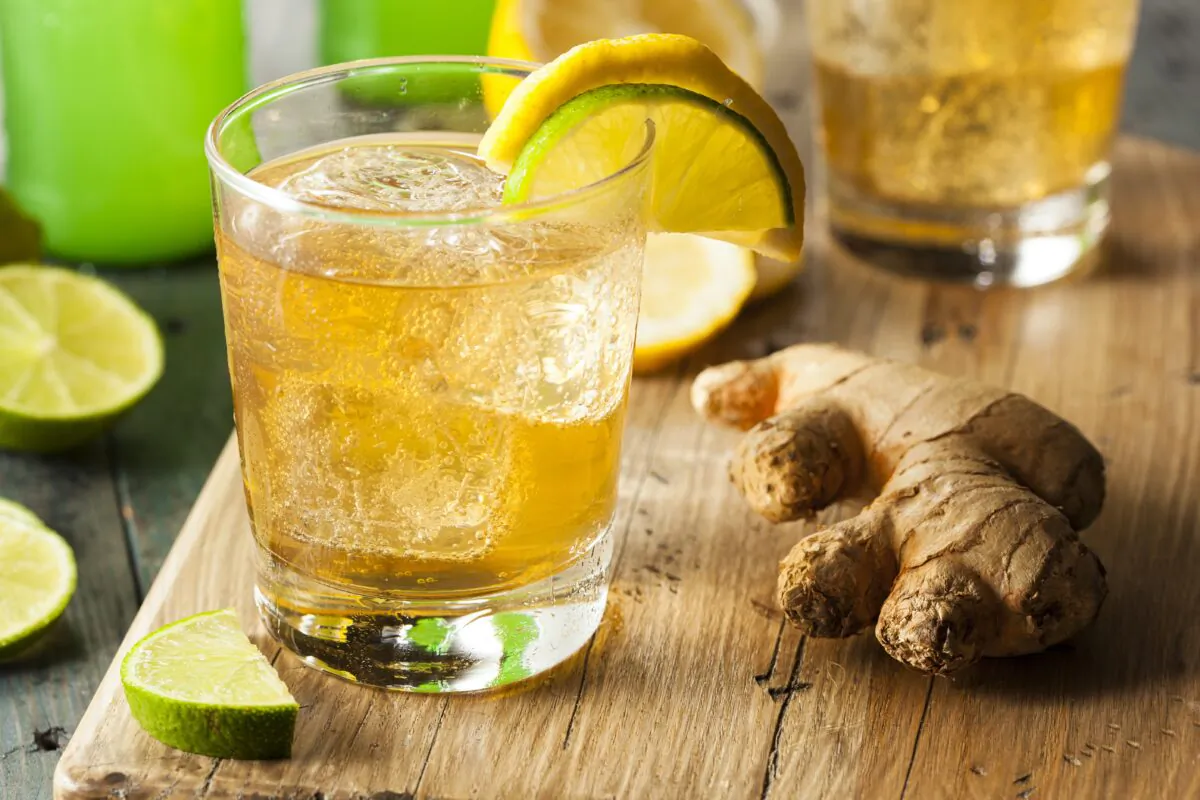 You can make your switchel plain or carbonated for a refreshing and healthy summer drink. (Brent Hofacker/Shutterstock)