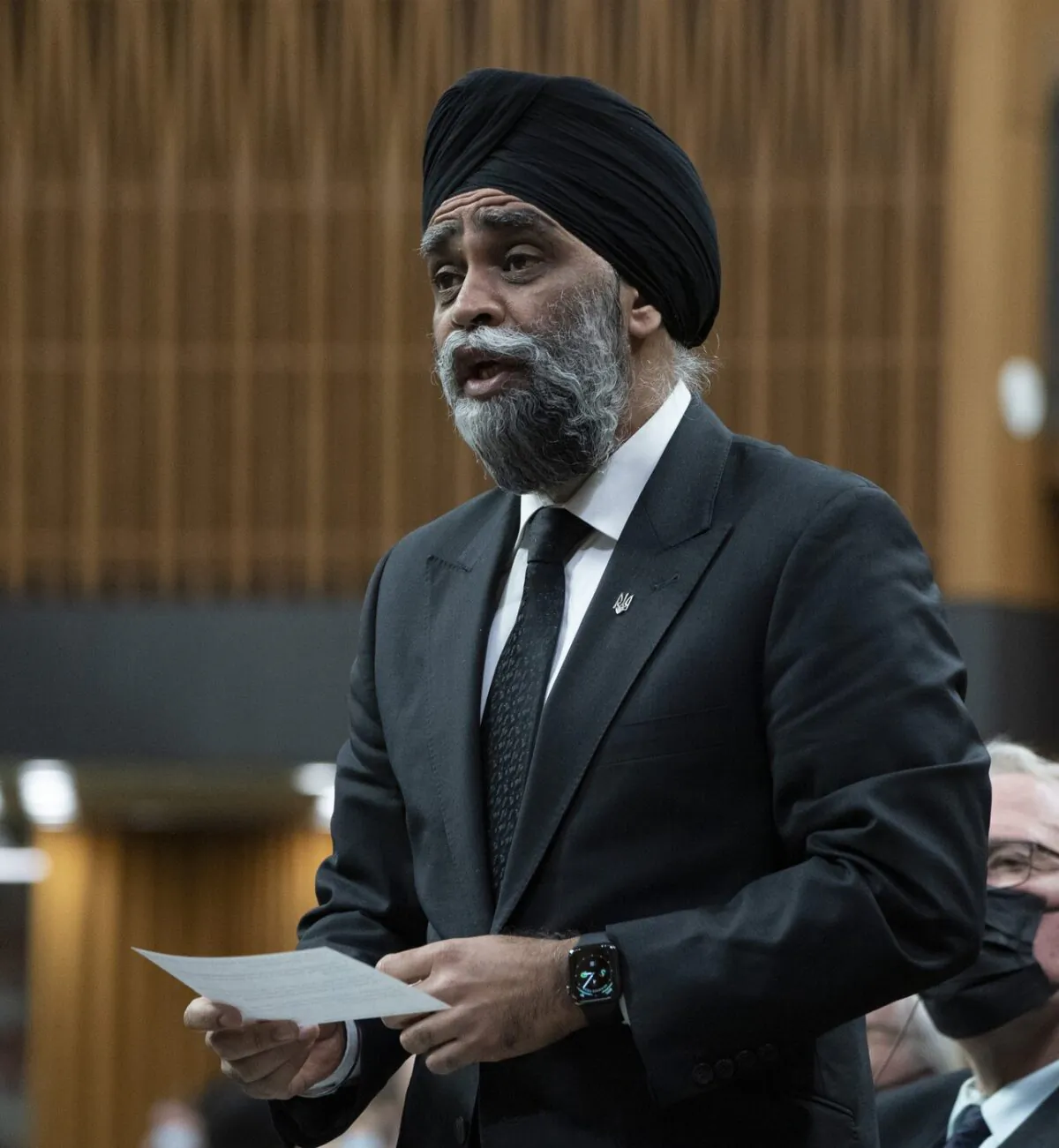 International Development Minister and Pacific Economic Development Agency of Canada Minister Harjit Sajjan rises during Question Period, April 4, 2022 in Ottawa. (The Canadian Press/Adrian Wyld)