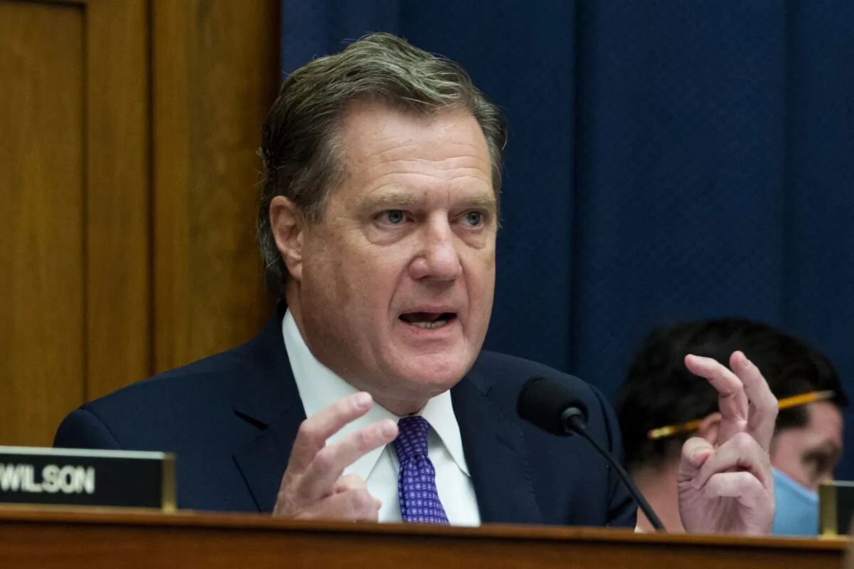 Rep. Michael Turner (R-Ohio) speaks in Washington on Sept. 29, 2022. (Rod Lamkey/Pool/Getty Images)