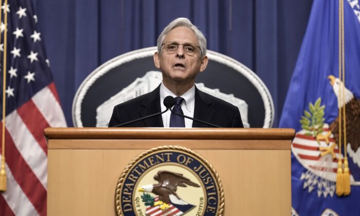Attorney General Merrick Garland delivers a statement at the Department of Justice in Washington on Aug. 11, 2022. (Drew Angerer/Getty Images)