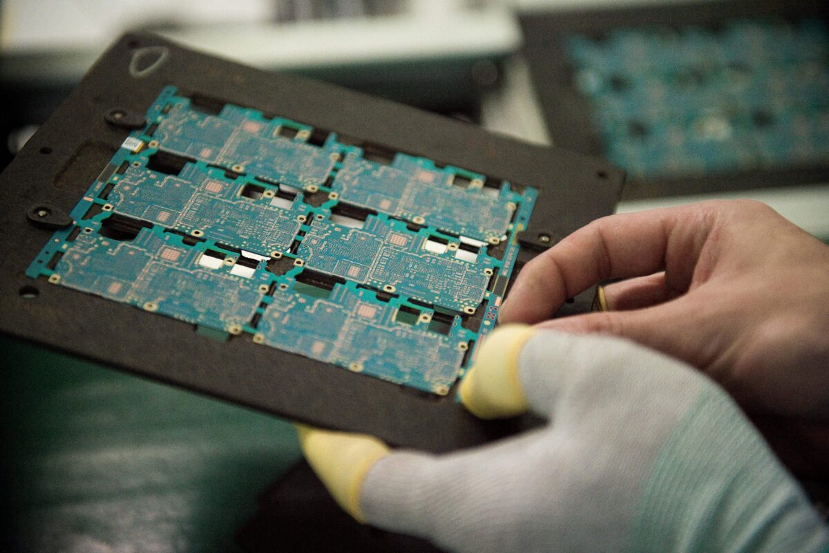 Corruption Is Destroying Communist China's Dream of Dominating Chip Industry - Vimarsana News