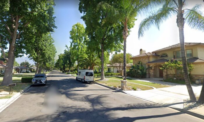 The neighborhood where a shooting suspect is reportedly barricaded in a house on Aug. 11, 2022, at the 2500 block of Greenfield Ave. in Arcadia, Calif., in July 2022. (Google Maps/Screenshot via The Epoch Times)