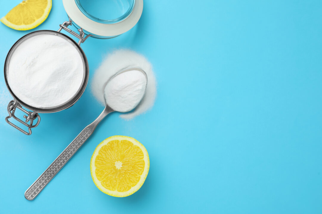 Daily Dose of Baking Soda May Help Combat Autoimmune Disease